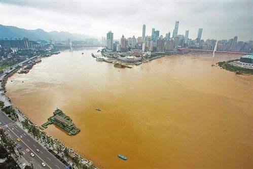 长江中下游各江段将迎洪峰 预防洪灾的应急准备