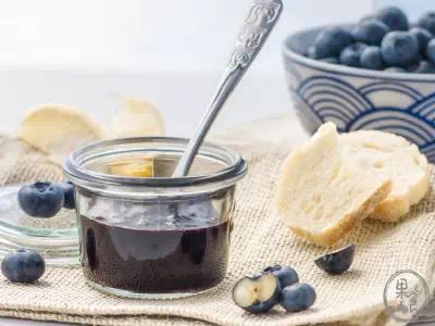 6种简单易做的经典蓝莓吃法，收藏起来马上就能做！
