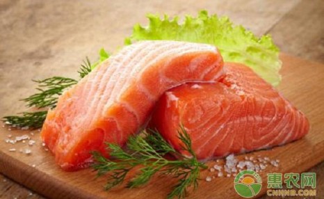 今日三文鱼价格多少钱一斤?三文鱼的营养价值和简单做法