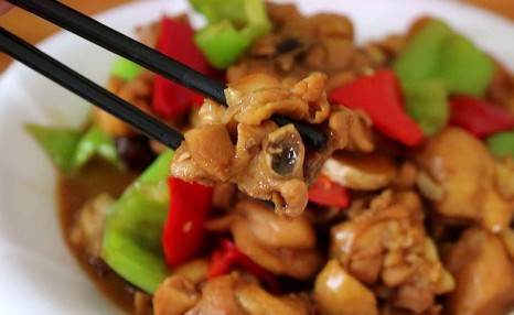 这才是鸡肉最好吃做法,家里来客人都不怕,比饭店还香,超简单