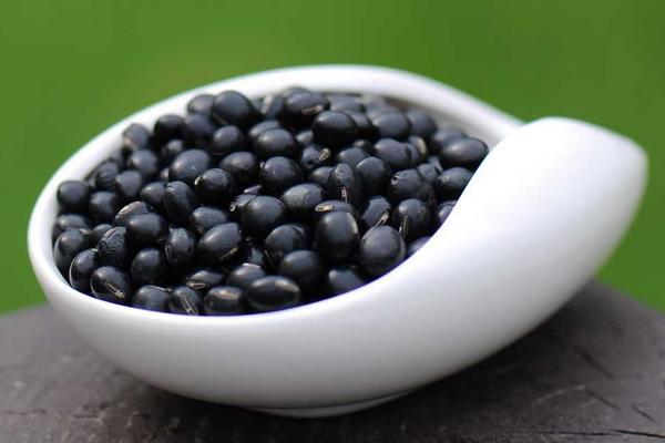黑豆的功效与作用及禁忌 黑豆营养价值