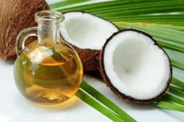 椰子油市场价格是多少钱一瓶 椰子油可以直接吃吗