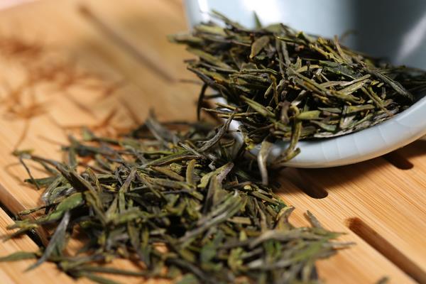 绿茶市场价格多少钱一斤 绿茶泡多久