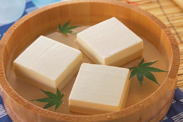 花生豆腐的做法和配方 花生豆腐加工技术