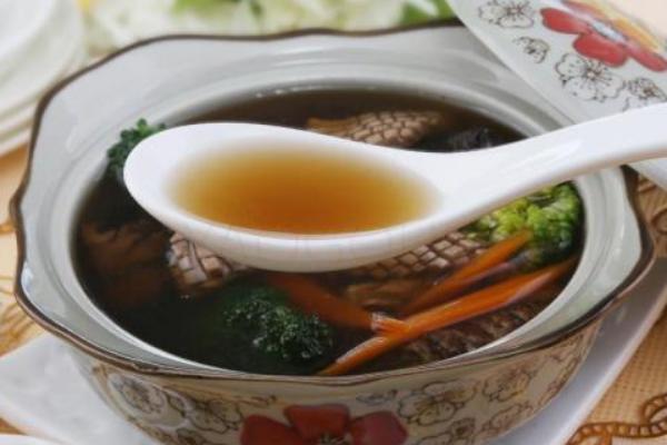 杜仲猪腰汤的功效与作用 杜仲猪腰汤的做法