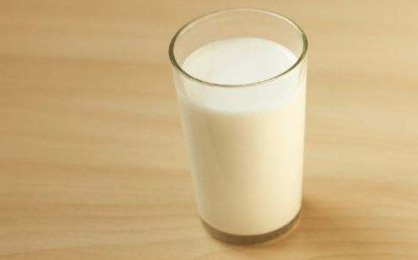 羊奶功效与作用 羊奶营养价值