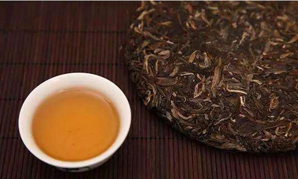 普洱茶市场价格多少钱一斤 普洱茶是红茶吗