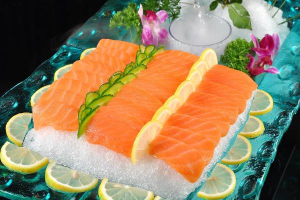 三文鱼功效与作用及禁忌 三文鱼的营养价值