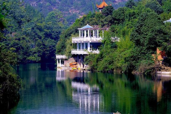 夏天去哪里旅游好（国内及国外） 夏季适合旅游的景点有哪些