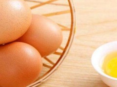 鸡蛋黄发白是怎么回事？