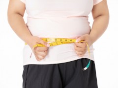 肥胖到底和哪些因素有关？腰太粗可能是脾虚、大脑萎缩导致！