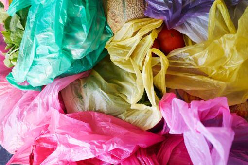 韩禁止用有色塑料！什么是有色塑料？有哪些危害或负面影响？