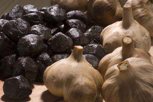 黑蒜的食用方法及用量，附功效作用及营养价值