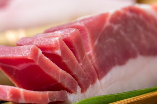 猪肉每公斤降了6元是什么原因