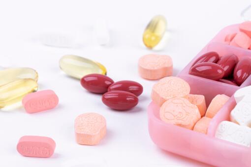 一批慢性病患者常用药大幅降价具体是哪些药品？大幅降价意味着什么？
