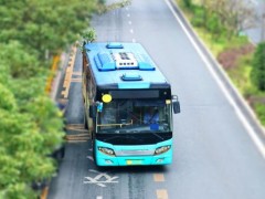 贵州公交坠湖事故已致21死 幸存者称未发现司机异常！附最新消息