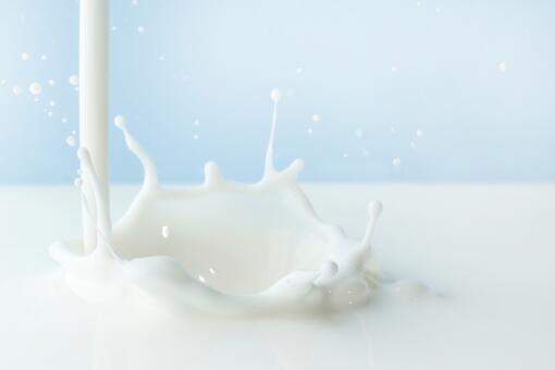 日本乳业品牌回收40万罐问题奶