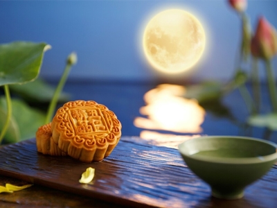 中秋节为什么吃月饼？古人最早用它来祭月