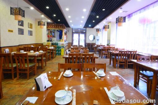 普陀山景区饭店天价便饭1900元，在景区旅游要注意什么，在景区消费被诈骗怎么处理