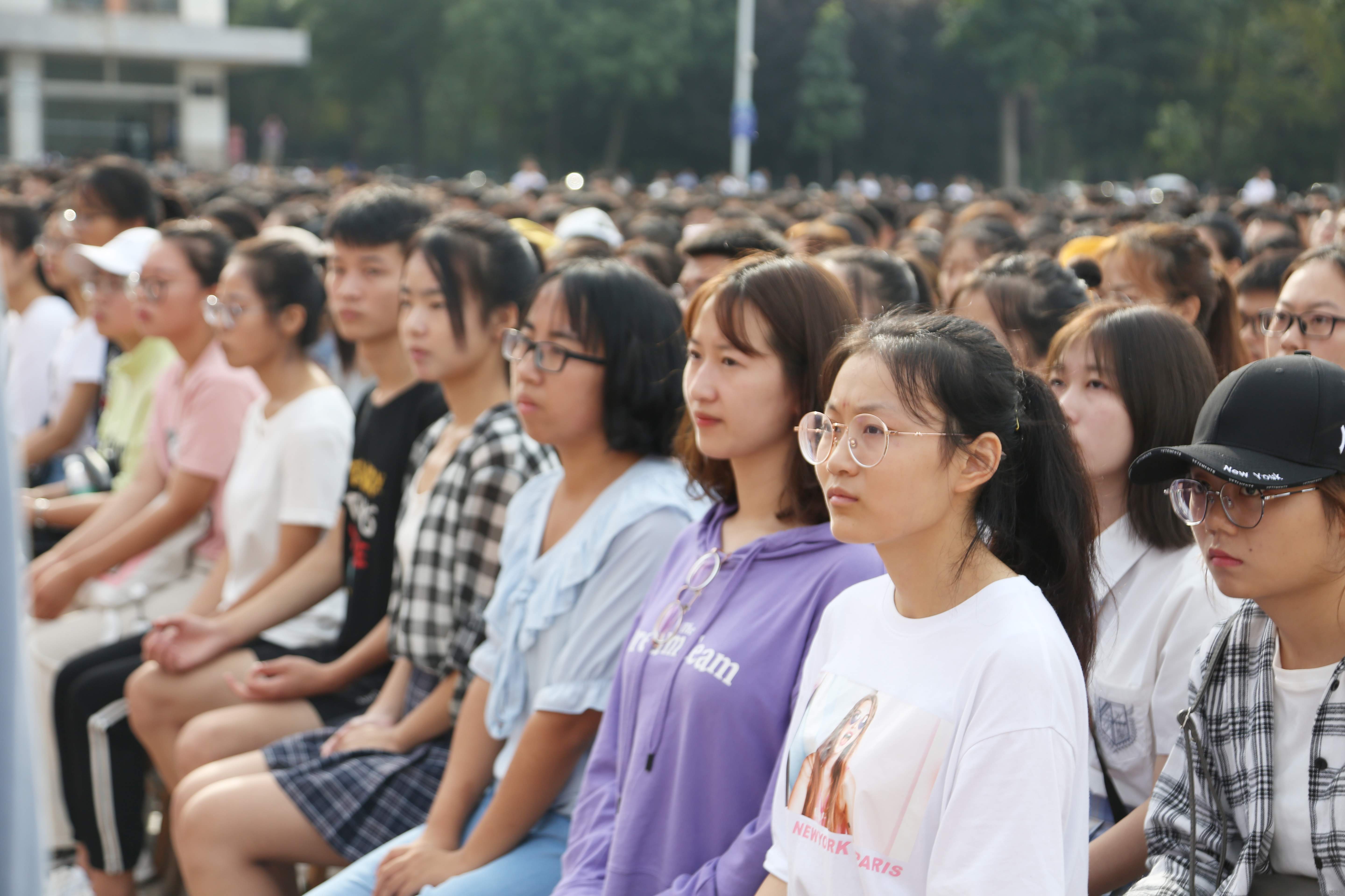 大一新生开学提前几天去适合2021 - 达达搜