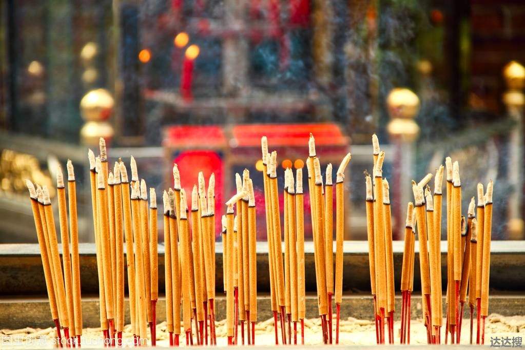 春节烧香需要用几根香 春节烧香