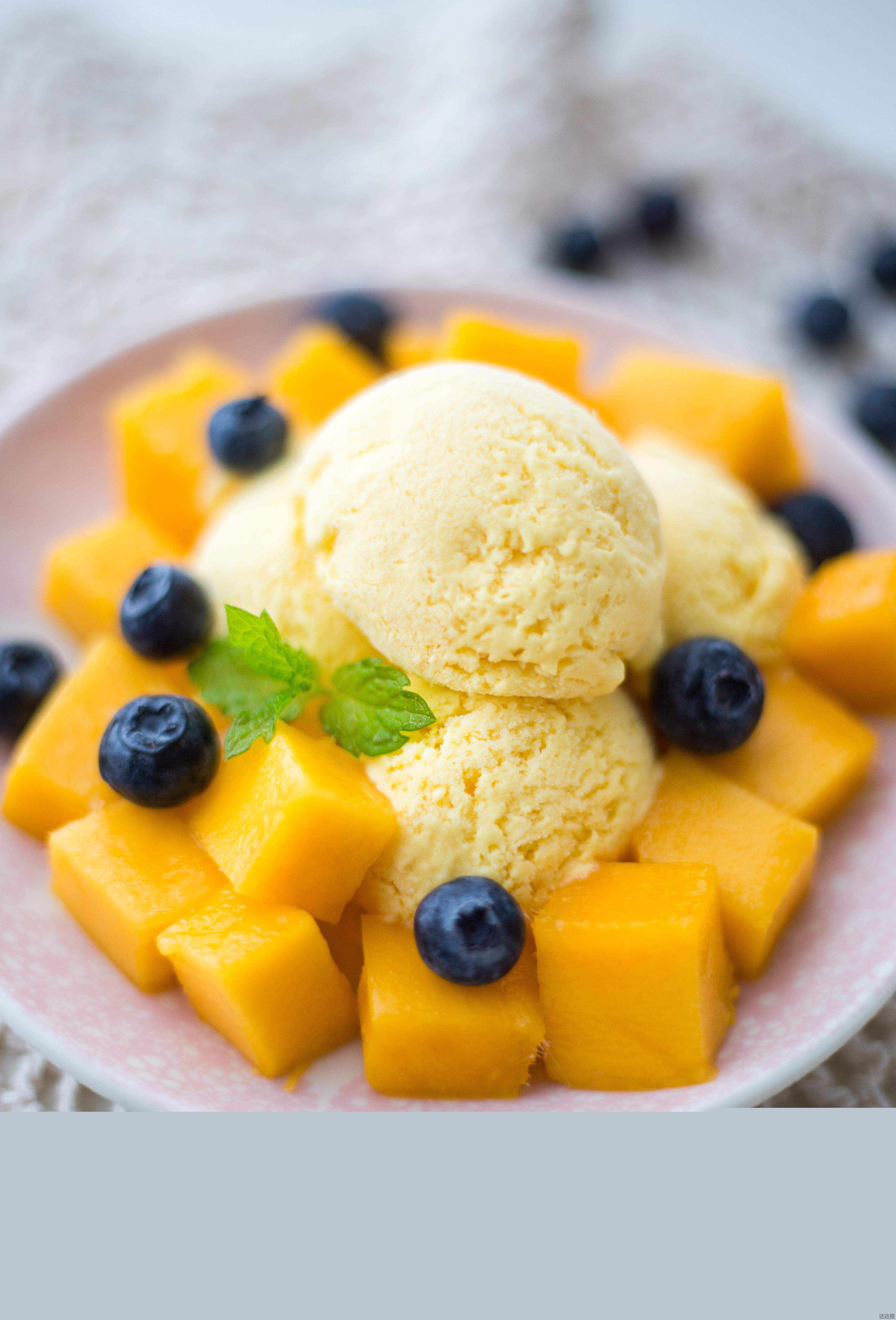 自制芒果酸奶冰淇淋 自制芒果酸奶冰棍
