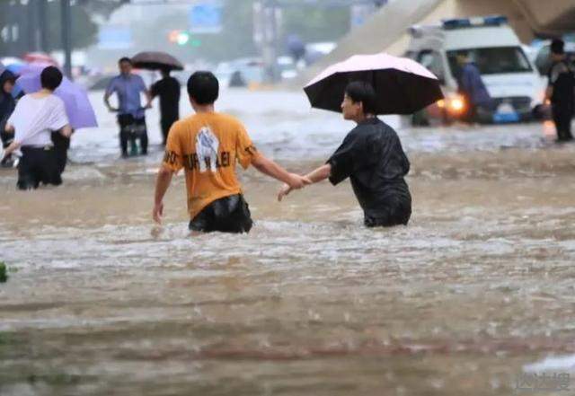 郑州暴雨因地下空间溺亡39人