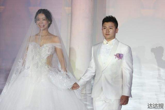 陈一冰的妻子是谁 陈一冰的妻子
