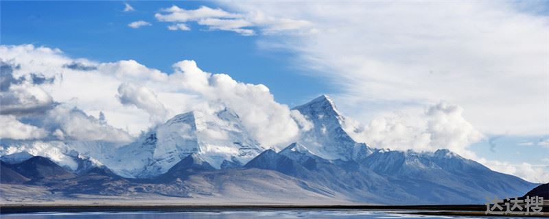 珠穆朗玛峰是怎么形成的 珠穆朗玛峰上的冰尸