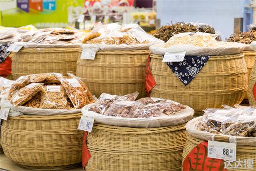 2022年年前农村摆地摊卖什么最赚钱而且很受欢迎