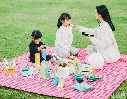 野餐垫买回来有味道是质量不好吗2