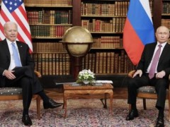 俄美总统会晤时场面一度混乱！为什么会混乱？记者没素质？附详情