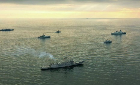 俄舰队监视进入黑海的意大利护卫舰